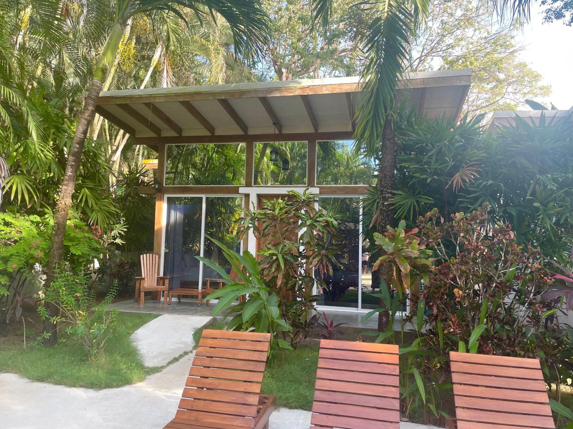 Fuego Lodge Playa Santa Teresa  Εξωτερικό φωτογραφία