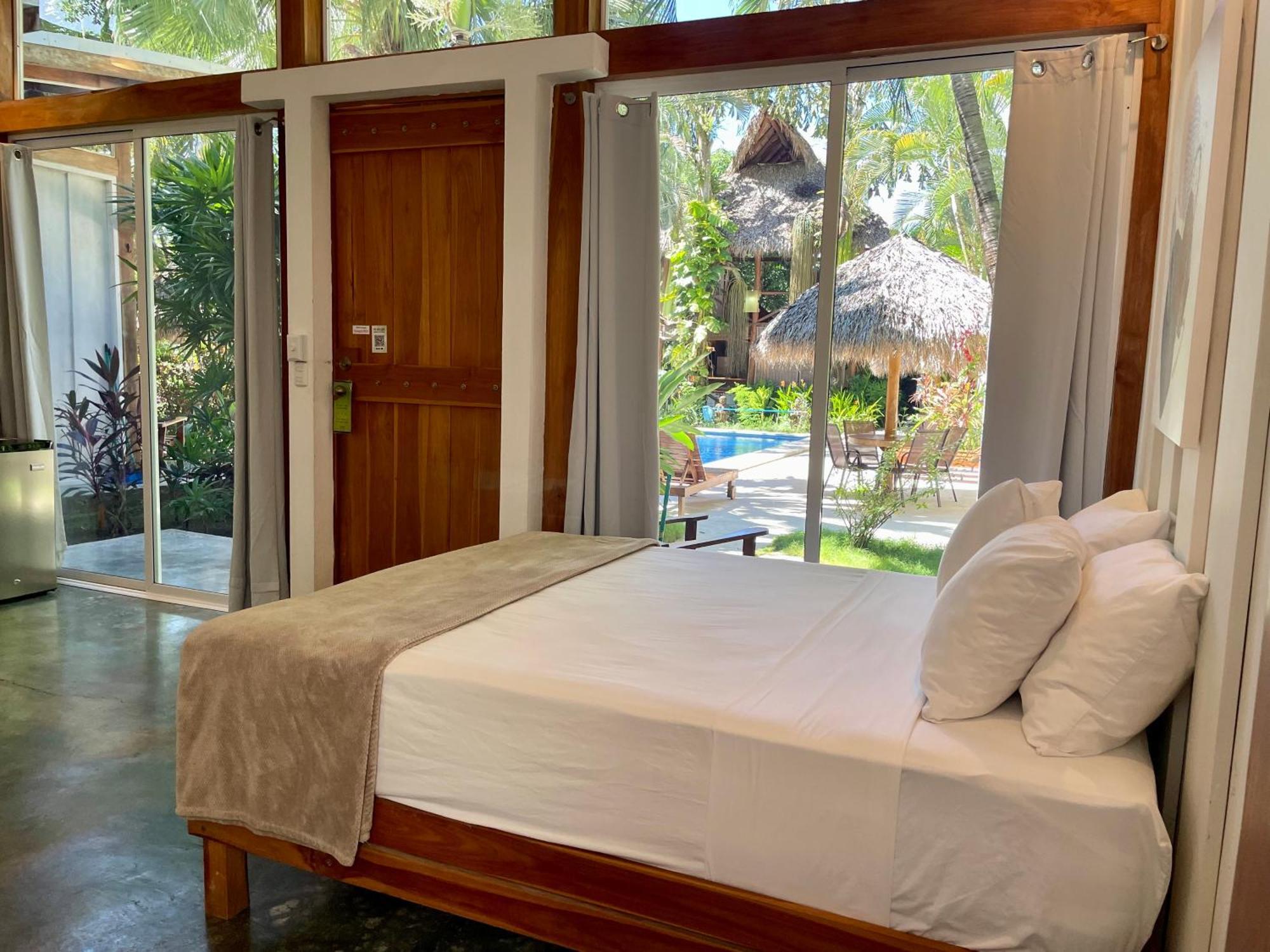 Fuego Lodge Playa Santa Teresa  Εξωτερικό φωτογραφία