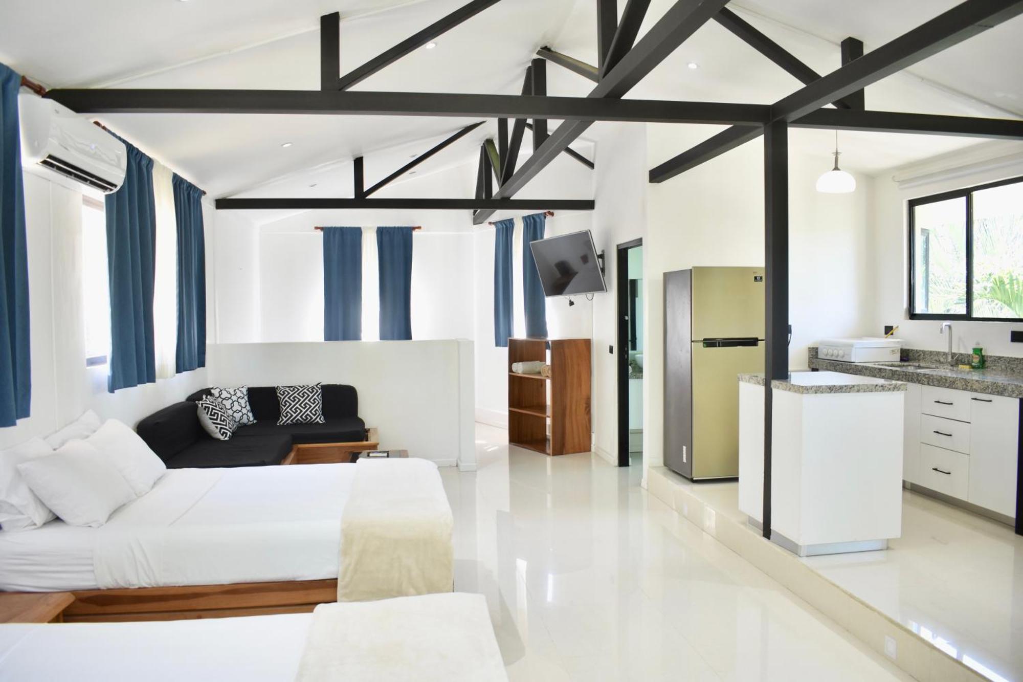 Fuego Lodge Playa Santa Teresa  Εξωτερικό φωτογραφία