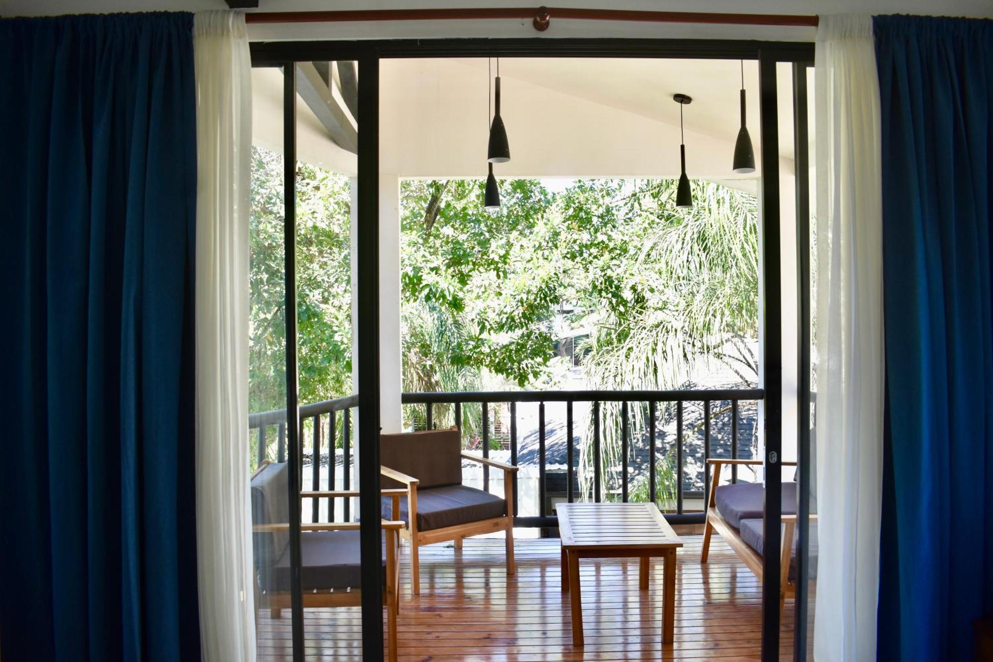 Fuego Lodge Playa Santa Teresa  Εξωτερικό φωτογραφία