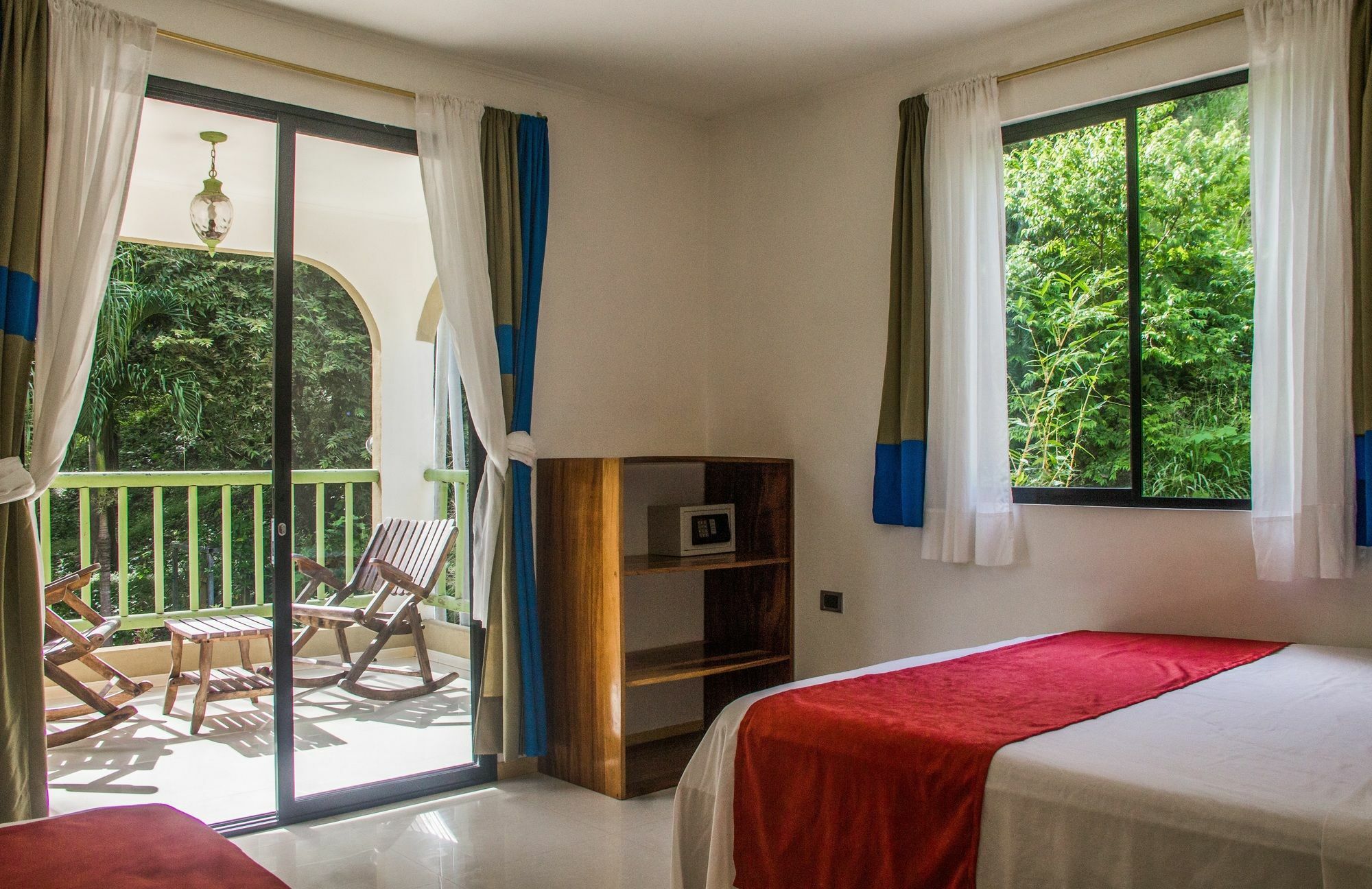 Fuego Lodge Playa Santa Teresa  Εξωτερικό φωτογραφία